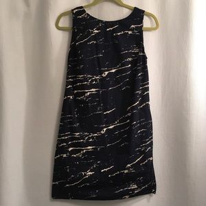 Navy Gap dress with open back and pockets - sz Sm